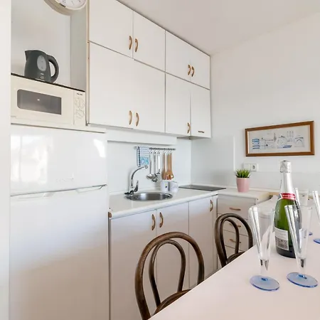 Apartment Romantic: Precioso Frente Al Mar